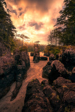 Load image into Gallery viewer, Ancient Pillars